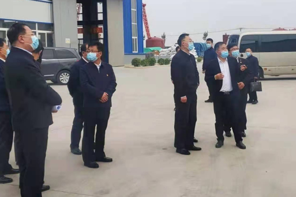 遼寧省委副書記、省長劉寧一行實(shí)地考察一諾環(huán)境 遼寧省委副書記、省長劉寧一行實(shí)地考察一諾環(huán)境