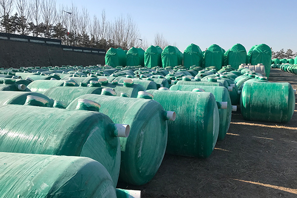 新農(nóng)村建設(shè)為什么越來(lái)越多的選擇了玻璃鋼化糞池 新農(nóng)村建設(shè)為什么越來(lái)越多的選擇了玻璃鋼化糞池